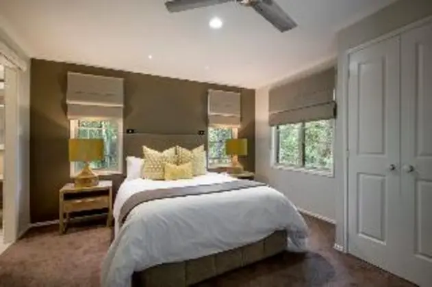 BUNGALOW