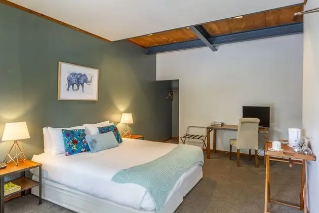 Standard Oda, Sigara İçilmez, Balkon (Totara Suite)