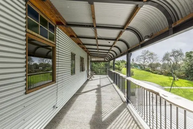 Standard Oda, Sigara İçilmez, Balkon (Totara Suite)