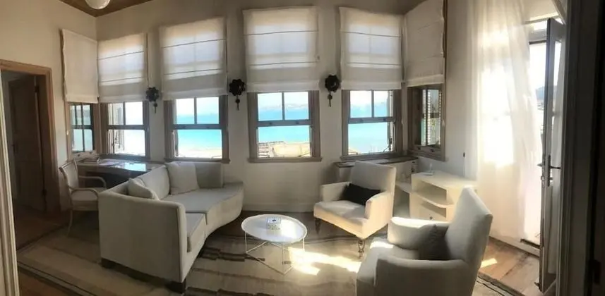 Panoramic Suite, 1 King Bed, Sea View, Beachfront