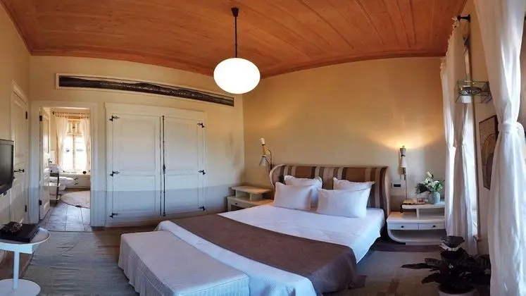 Romantic Suite, Bathtub, Sea View
