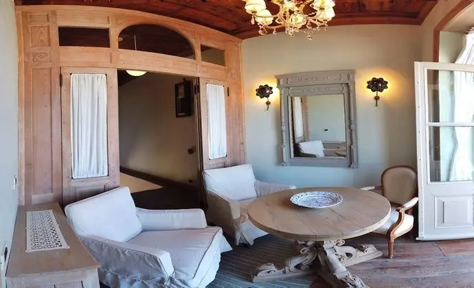 Romantic Suite, Bathtub, Sea View