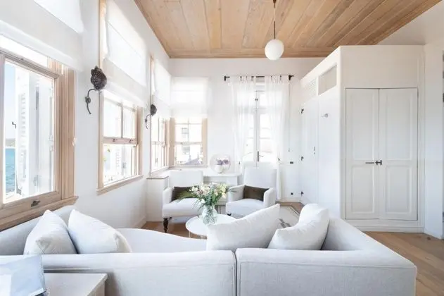 Suite, Deniz Manzaralı