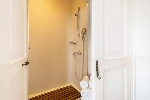Suite, Deniz Manzaralı