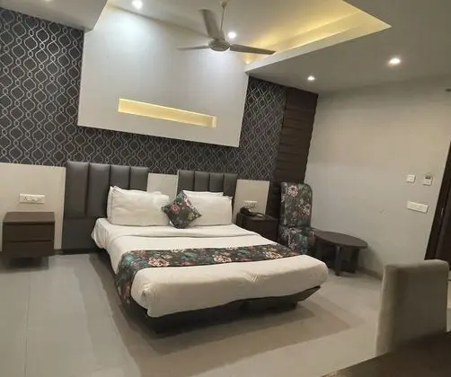 Deluxe Tek Büyük Yataklı Oda, 1 En Büyük (King) Boy Yatak