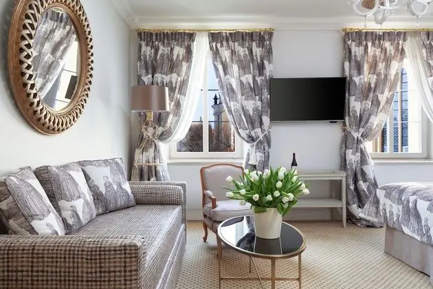 Junior Suite with SPA access