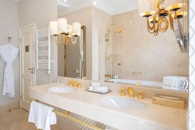 Superior Room with SPA access