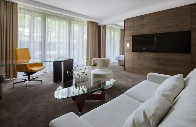 Superior Tek Büyük Yataklı Oda