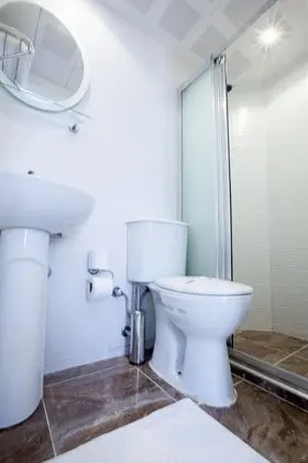 Tek Büyük veya İki Ayrı Yataklı Oda