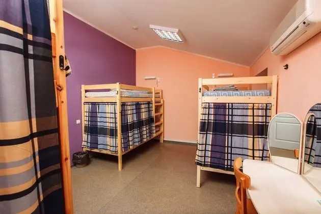 Basic Ortak Ranzalı Oda, Sadece kadınlar için (8 beds)