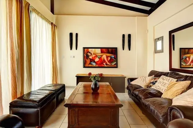 Villa, 3 Yatak Odası, Kişiye Özel Havuzlu