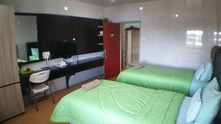 Deluxe Tek Büyük veya İki Ayrı Yataklı Oda