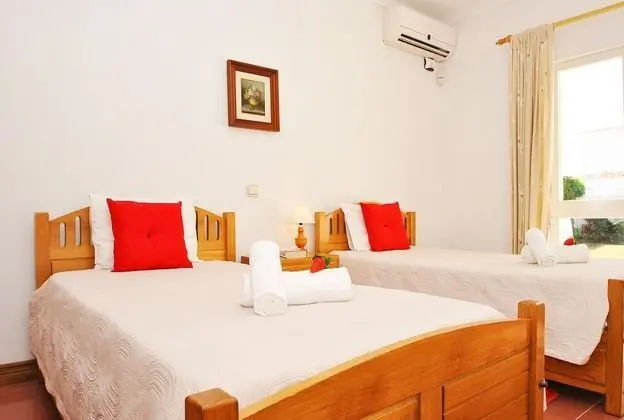 Villa, 5 Yatak Odası, Kişiye Özel Havuzlu