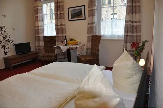 Economy Tek Büyük Yataklı Oda, Ortak Banyo