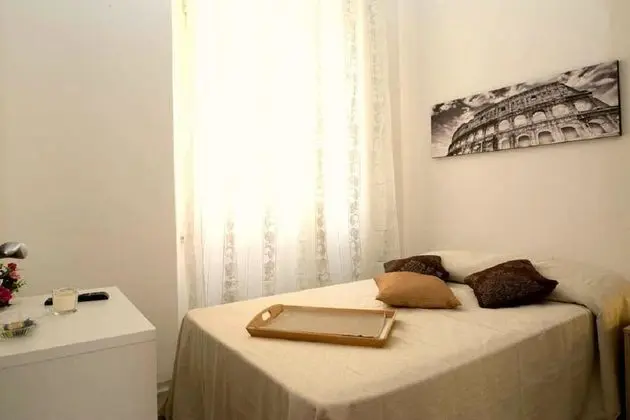 Tek Büyük Yataklı Oda, 1 Büyük (Queen) Boy Yatak, Ortak Banyo