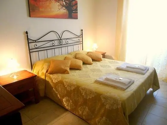 Tek Büyük Yataklı Oda, Banyolu/Duşlu