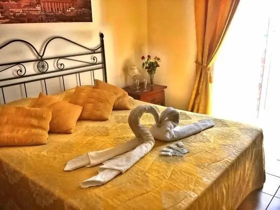 Tek Büyük Yataklı Oda, Banyolu/Duşlu