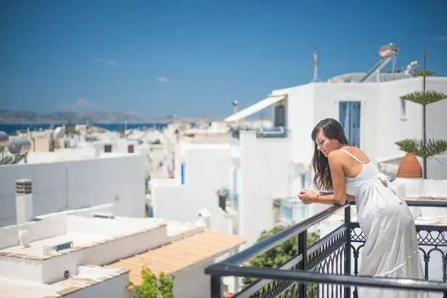 Deluxe Tek Büyük Yataklı Oda, 1 Yatak Odası, Şehir Manzaralı (Sea or City view)
