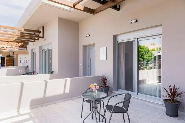 Villa, 4 Yatak Odası, Kişiye Özel Havuzlu, Denize Sıfır
