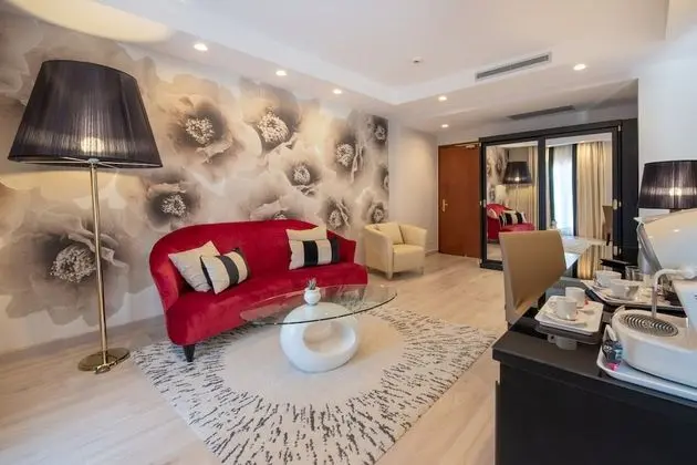 Junior Tek Büyük Yataklı Oda, Deniz Manzaralı, Ek Bina (Adults Only)