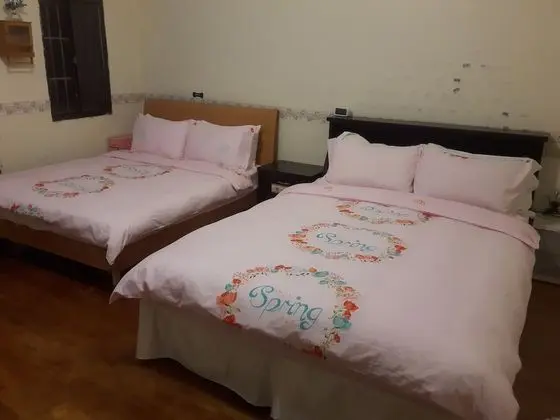 Standard Dört Kişilik Oda