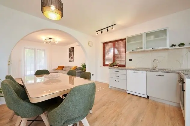 Apart Daire (Natali - 5 M from the beach - A6 (4+2)