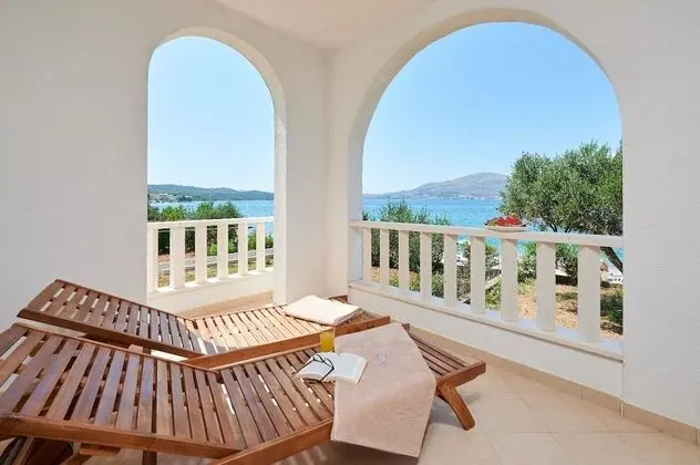 Apart Daire (Natali - 5 M from the beach - A6 (4+2)