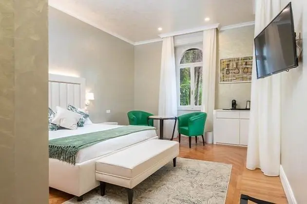 Junior Stüdyo Süit