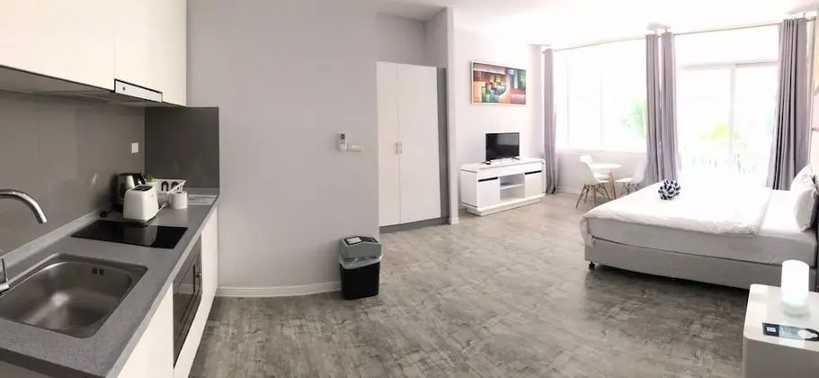 1 Bedroom Jacuzzi