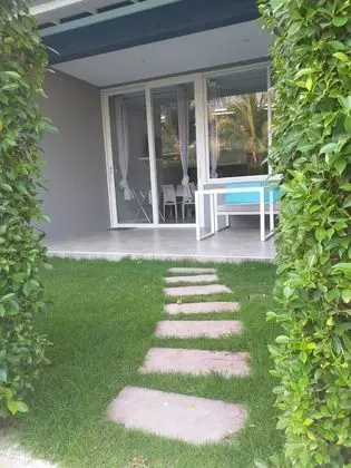 1 Bedroom Pool Access