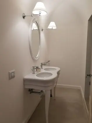 Junior Tek Büyük Yataklı Oda, Balkon, Bahçe Manzaralı