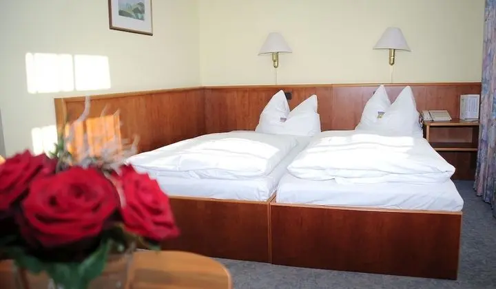 İki Ayrı Yataklı Oda