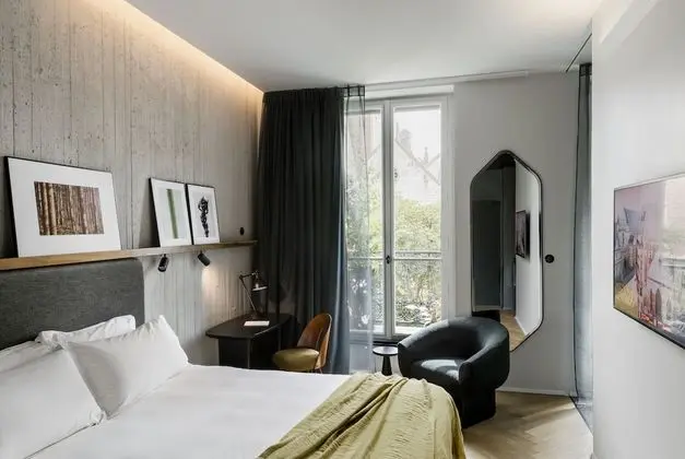 Signature Oda, Balkon