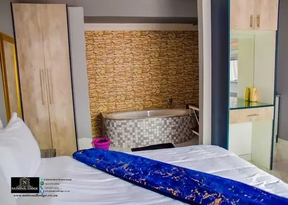 Luxury Tek Büyük Yataklı Oda
