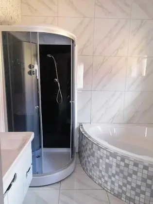 Luxury Tek Büyük Yataklı Oda