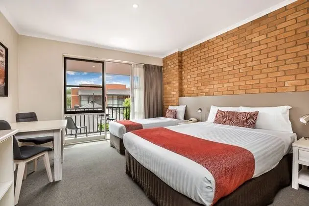 Double Twin Room