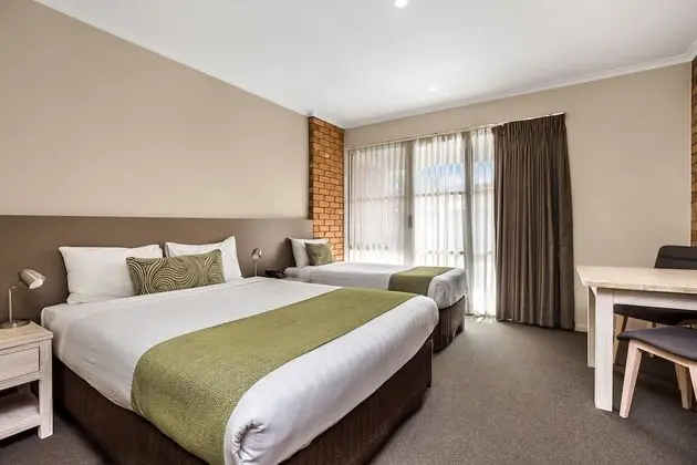 Double Twin Room