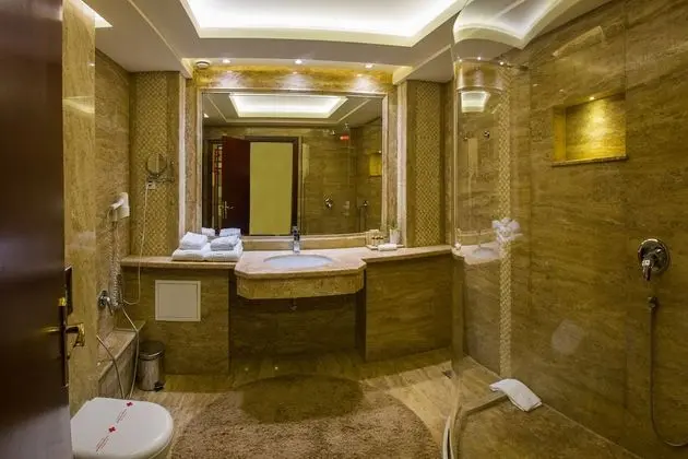 Deluxe Tek Kişilik Oda