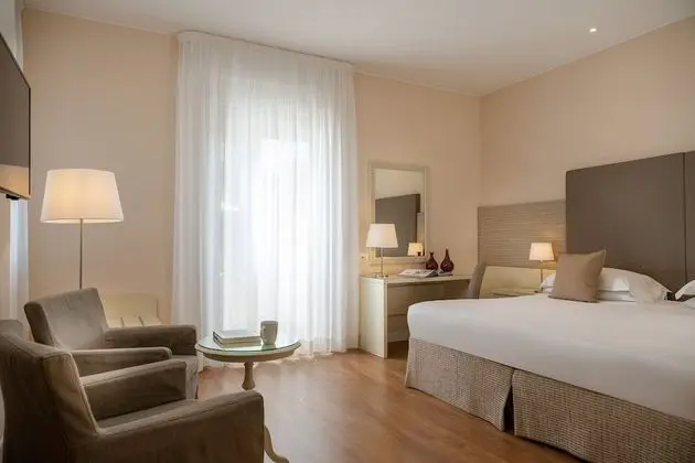 Deluxe Tek Büyük veya İki Ayrı Yataklı Oda, 1 Çift Kişilik veya 2 Tek Kişilik Yatak