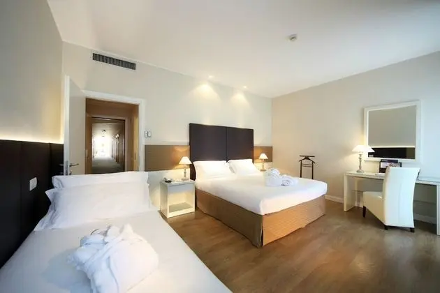 Superior Dört Kişilik Oda