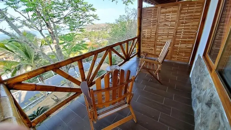 Bungalow with Sea View