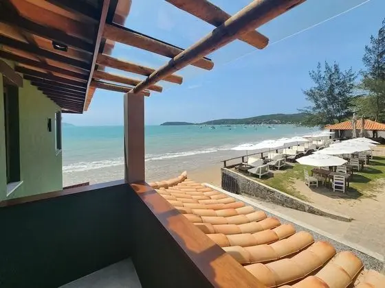 Superior Oda, Kısmi Deniz Manzaralı