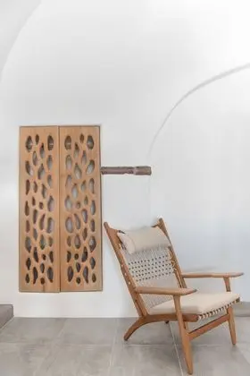 Cave Design House, Hot Tub (Caldera View)