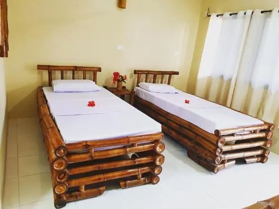 Basic Oda, 2 Tek Kişilik Yatak