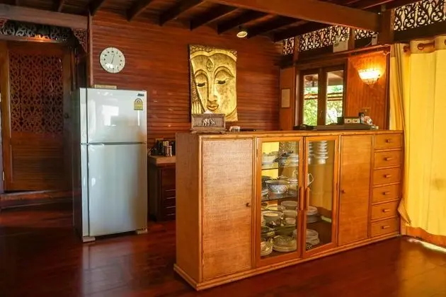 Luxury Villa, 3 Yatak Odası, Teras, Denize Sıfır