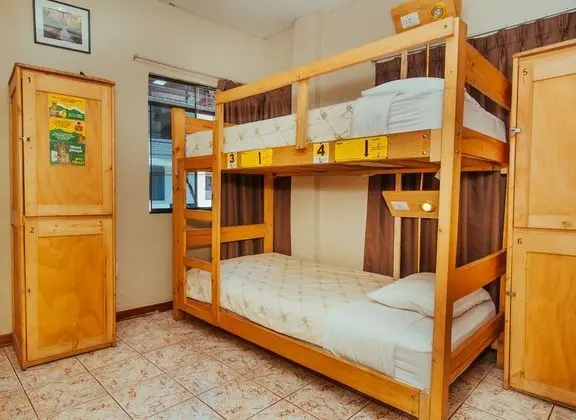 Ortak Ranzalı Oda, Özel Banyo