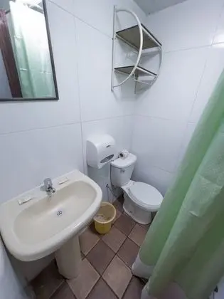 Ortak Ranzalı Oda, Özel Banyo