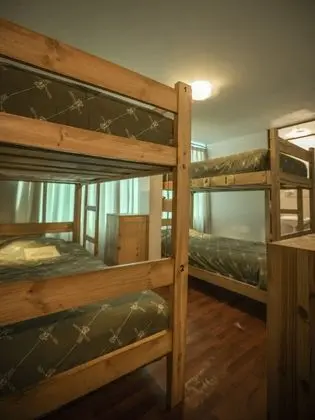 Ortak Ranzalı Oda, Sadece kadınlar için, Özel Banyo