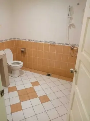 Queen Room With Bathroom