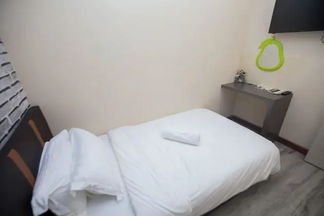 Tek Kişilik Oda, Ortak Banyo